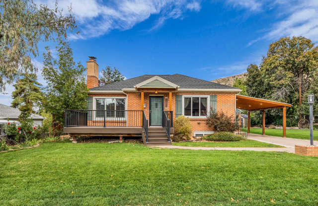 3325 East Joyce Drive Gallery 1