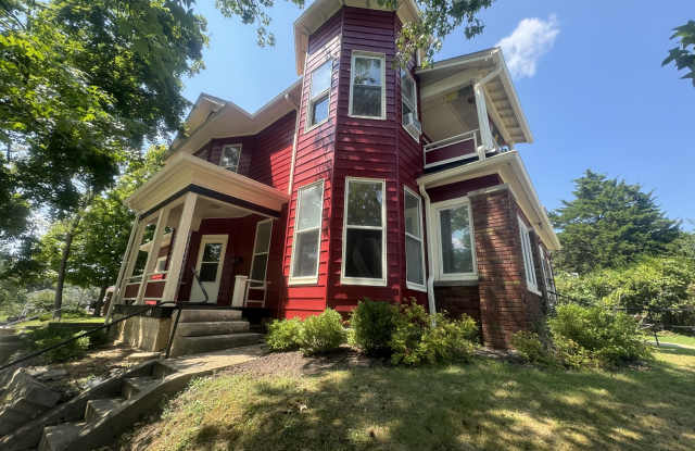 403 N Indiana Avenue photos photos
