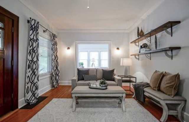 317 East 47th Street Gallery 4