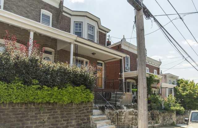 277 Hermitage Street Gallery 2