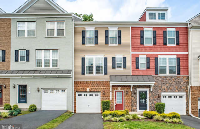 6073 CAMERONS FERRY Drive Gallery 1