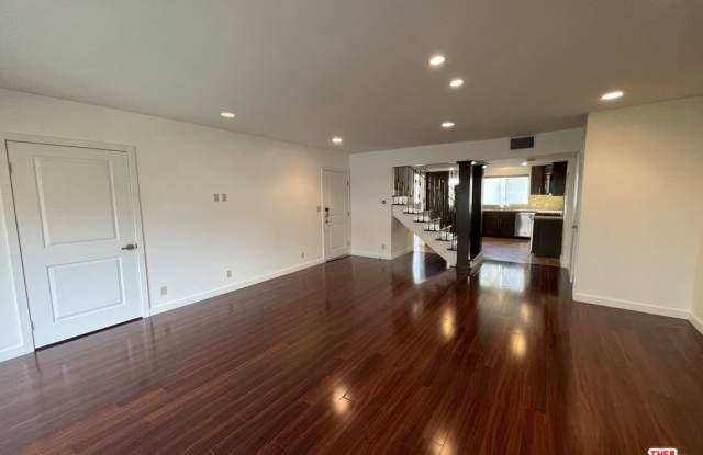 160 N Crescent Dr Gallery 4