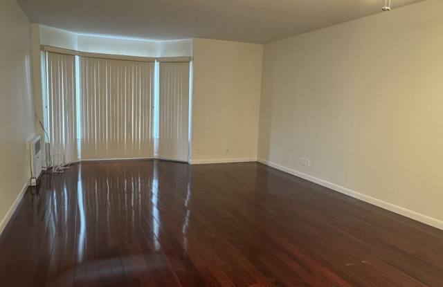 400 Ascot Drive Gallery 3