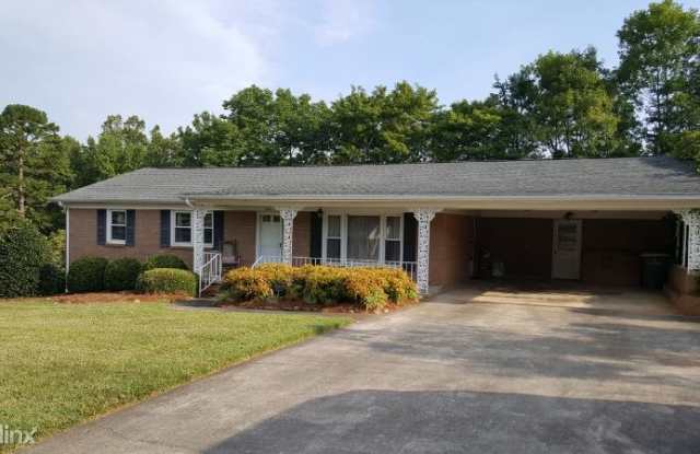 246 Briarcliff Dr Gallery 2