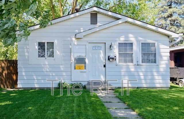 3133 Glenwood Avenue photos photos