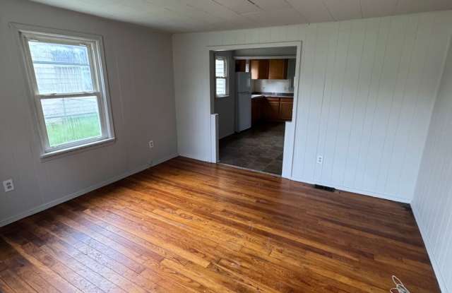 3808 Eastway Dr. Gallery 3