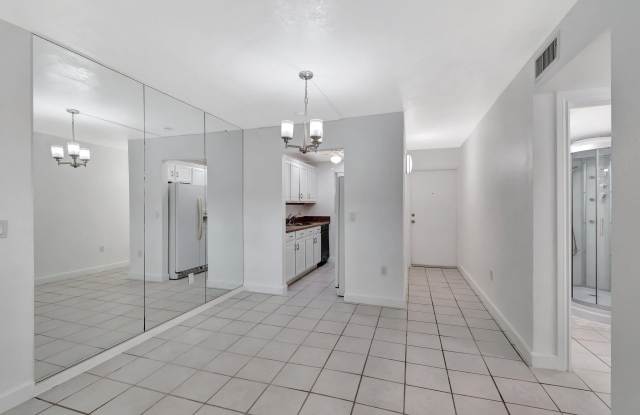 650 SW 2nd Avenue photos photos