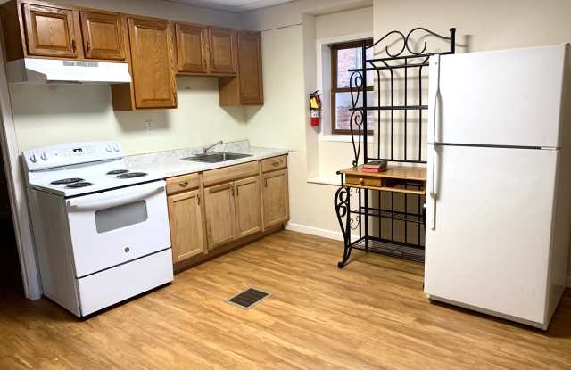 207 North 1st Street - 207 North 1st Street, Lehighton, PA 18235