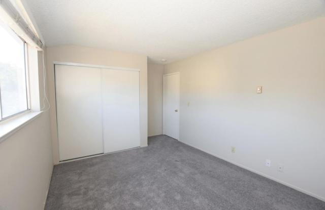 Popular Victoria Avenue Penthouse Gallery 4