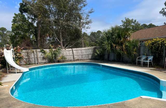 Spectacular 3 bedroom / 2 bath Single Family with a Golf Course!!! - 381 Eagle Drive, Panama City Beach, FL 32407
