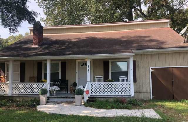 3 bedroom 1 bathroom for rent! photos photos