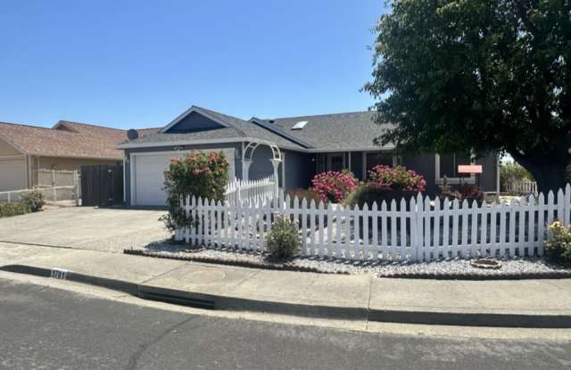 1701 Ventura Way photos photos