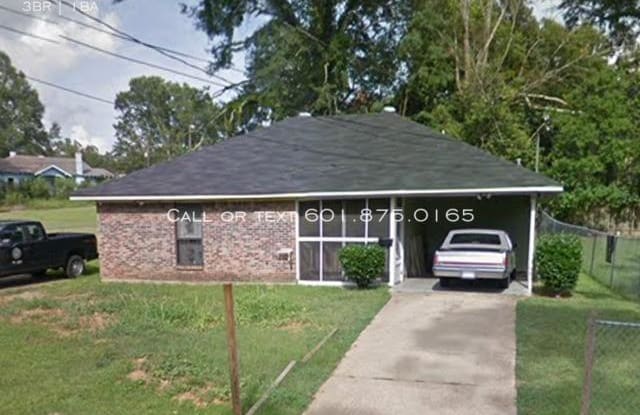 218 Holland Ave - 218 Holland Avenue, Jackson, MS 39209