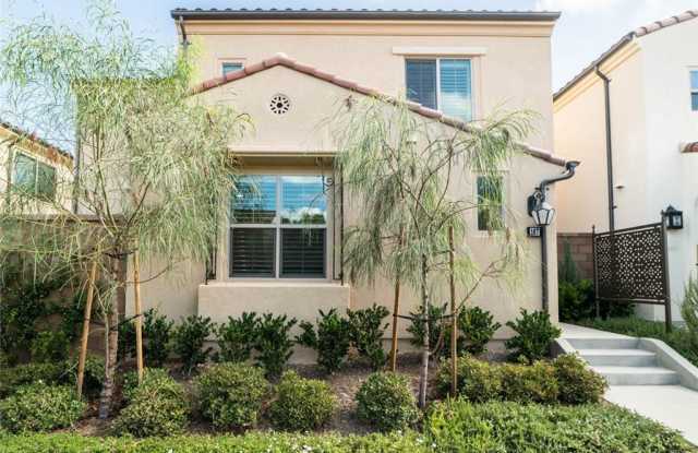 167 Outwest - 167 Outwest, Irvine, CA 92618