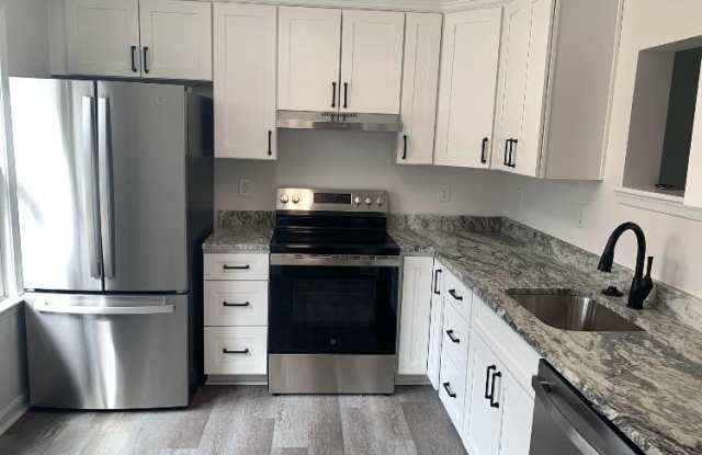 2005 WINTERGREEN Place Gallery 2