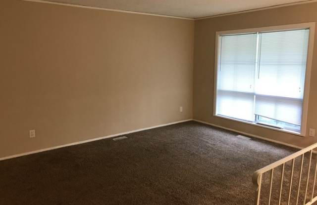 17706 East Greentree Avenue Gallery 3