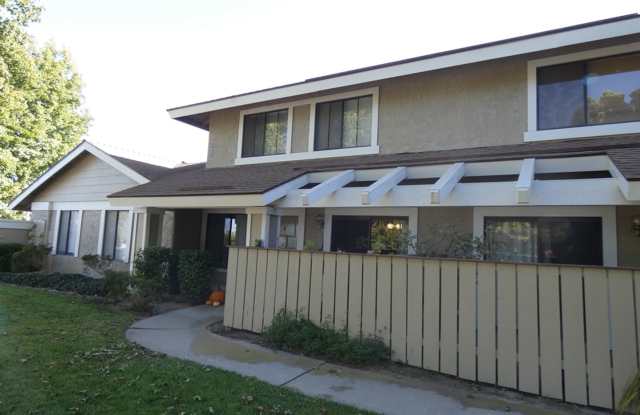 Knollwood Terrace Townhome in Orcutt Area photos photos