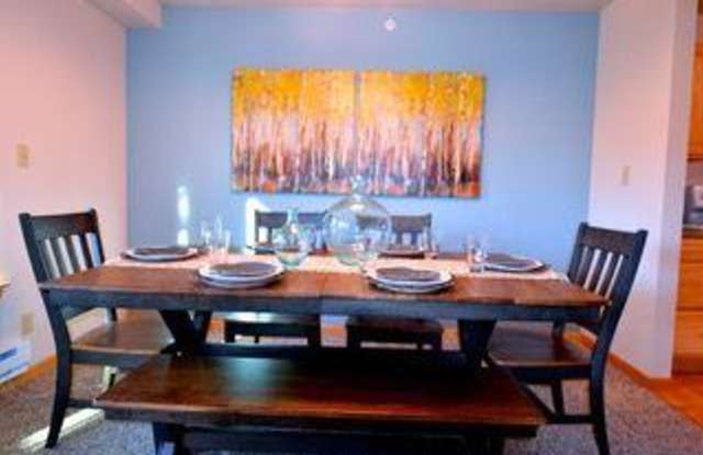 640 Lake Elmo Drive Gallery 4