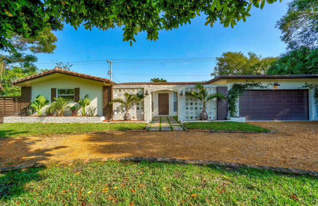 711 SW 25th Place photos photos
