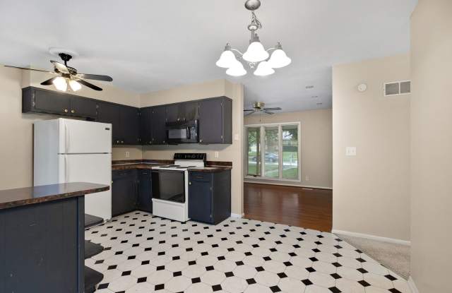 Nice Neighborhood Close to Schools With Fenced Backyard and Large Garage photos photos