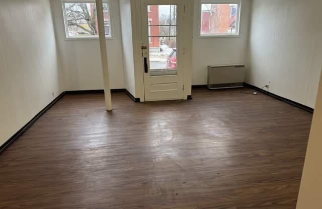 8 East Church Street Gallery 1