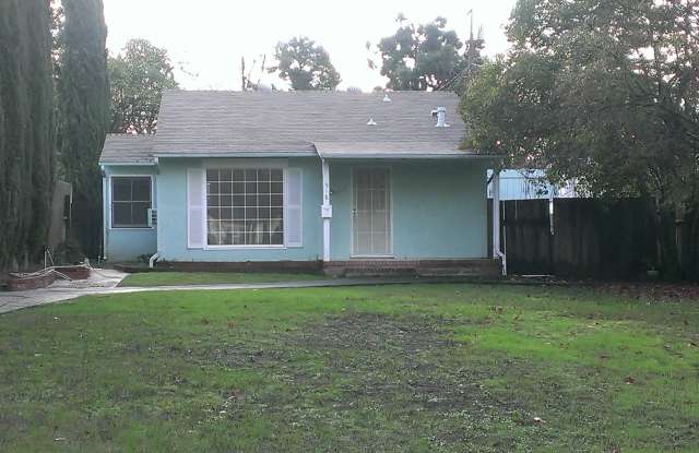 518 Sierra Blvd photos photos