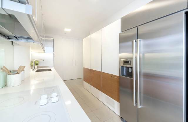 FANTASTIC 1 Bedroom at Veer Towers. photos photos