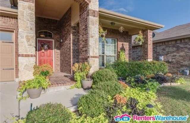 6901 Muirfield Drive - 6901 Muirfield Dr, Arlington, TX 76001