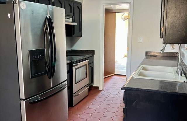 Great Town-Home!! - 2831 Estrella Brillante Street Northwest, Albuquerque, NM 87120