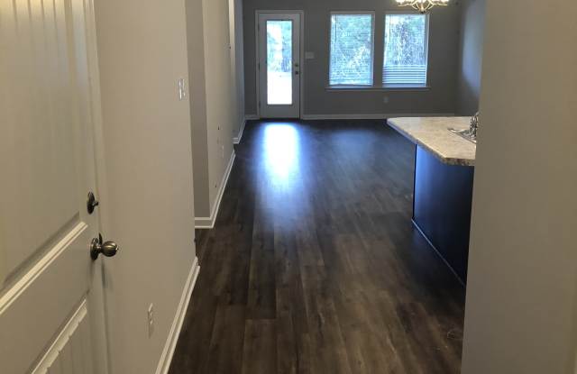 23136 Jinkins Lane Gallery 2