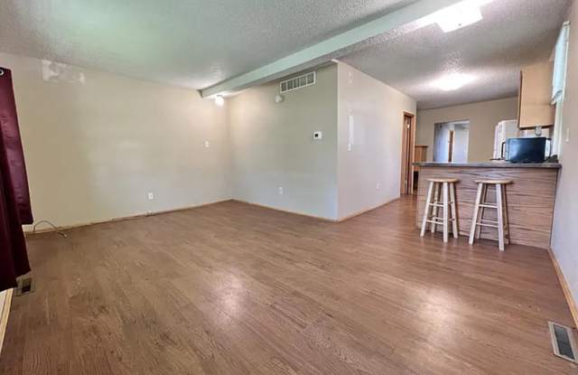 202 14th Avenue Southwest photos photos