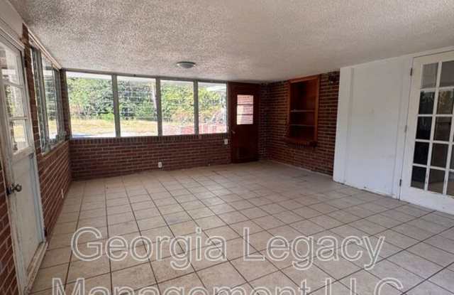 116 Seminole Drive Gallery 2