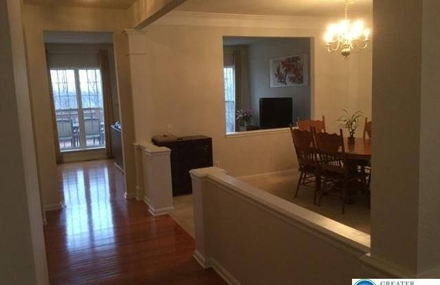 5279 High Vista Gallery 2