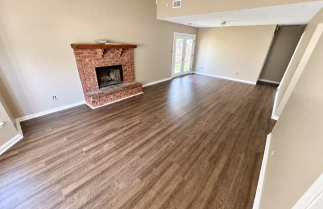 MOVE IN READY! Gallery 3