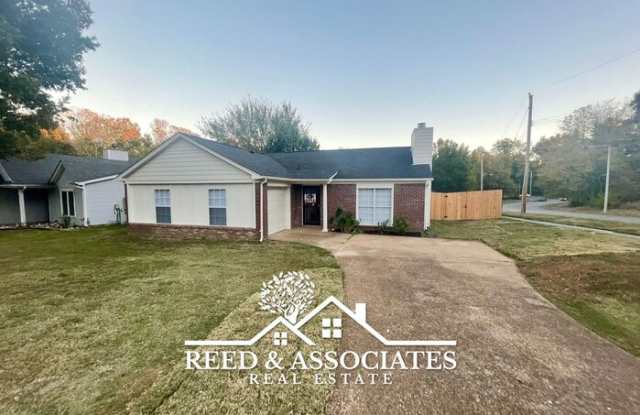 2592 Bay Pointe Circle East - 2592 Bay Pointe Circle East, Memphis, TN 38128 2592 Bay Pointe Circle East - 2592 Bay Pointe Circle East, Memphis, TN 38128