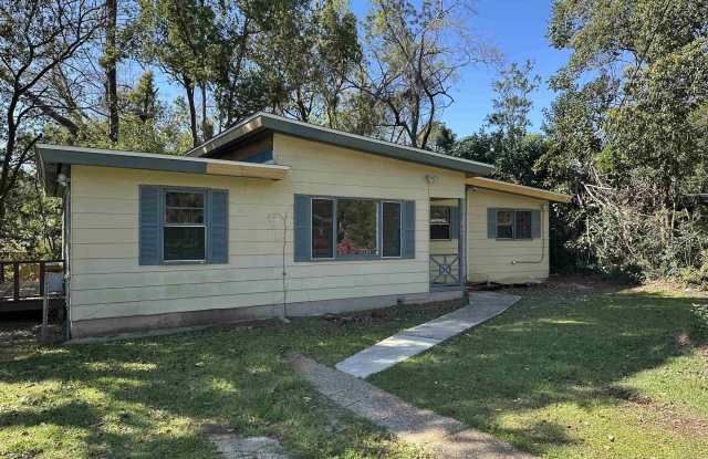 1637 Atkamire Drive photos photos