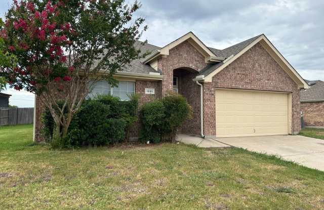 1241 Spanish Moss Dr. - 1241 Spanish Moss Drive, Burleson, TX 76028