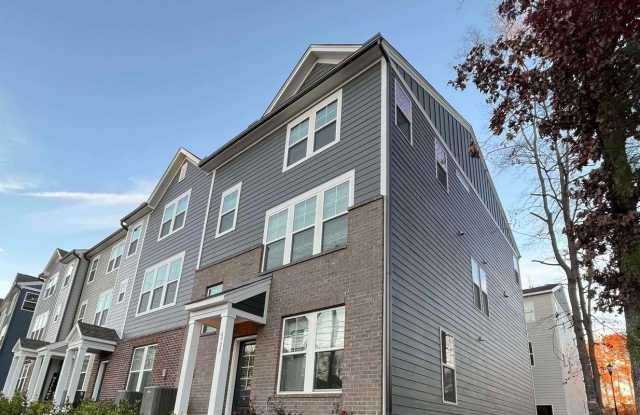 6920 Leesville Road photos photos