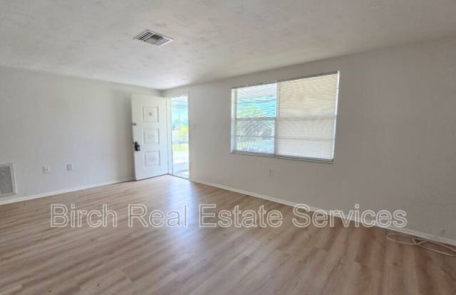 3402 Peterborough St. Gallery 4