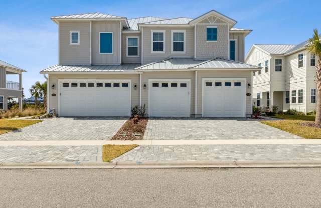 555 Marquesa Circle - 1 photos photos