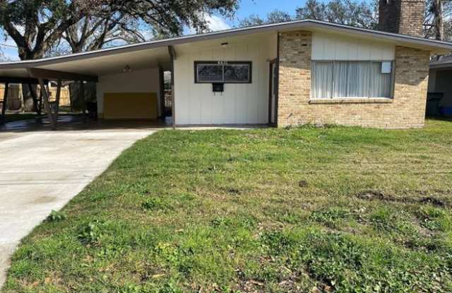 4431 Oaklawn Drive - 4431 Oaklawn Drive, Lake Charles, LA 70605