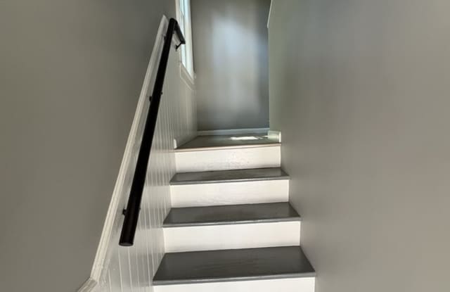 662 Second Avenue Apt 4 photos photos