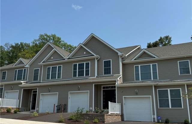 16 Pinto Road W Gallery 2