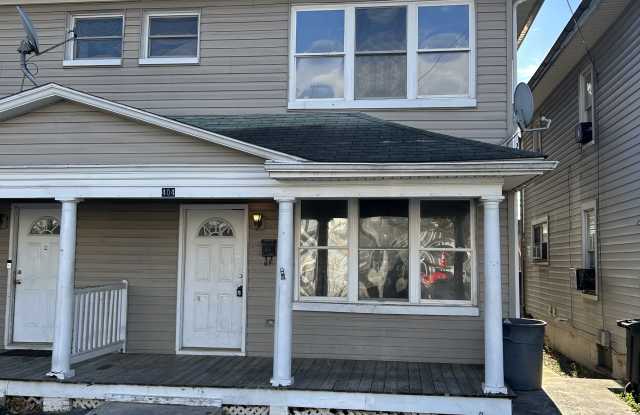 404 S. Porter Avenue - 404 Porter Avenue, Martinsburg, WV 25401