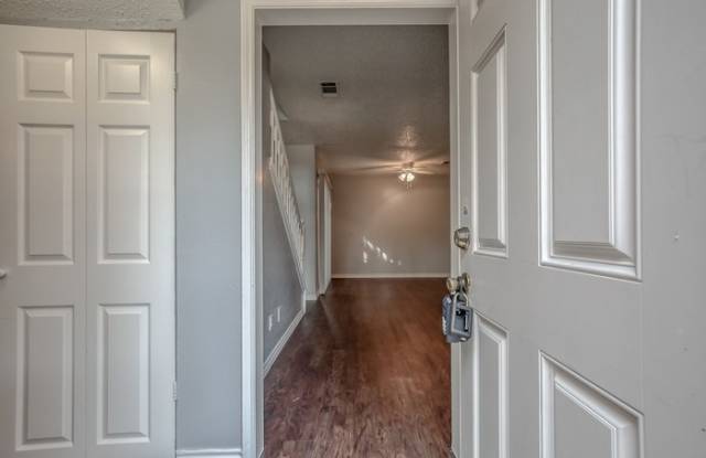900 South Tennessee Street - 900 North Tennessee Street, McKinney, TX 75069