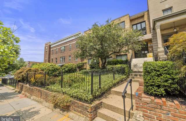 1341 CLIFTON STREET NW Gallery 3