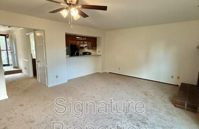 2501 Reagan Avenue Gallery 4