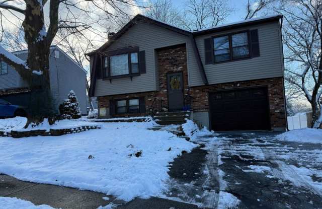 65 Hitchcock Drive photos photos