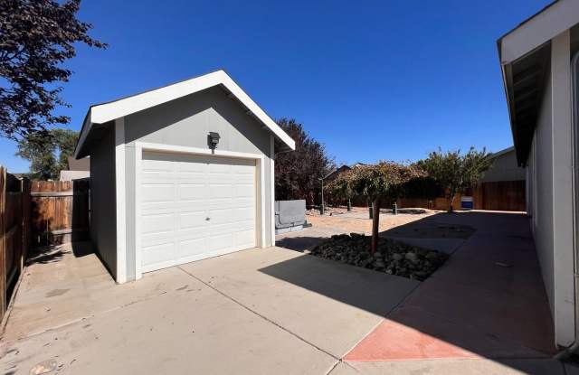 2 bedroom 2 bath Fernley Home Gallery 4
