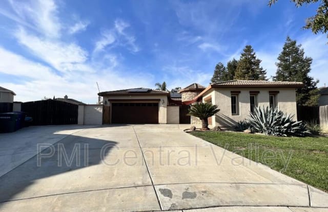131 Hackney St - 131 Hackney Street, Patterson, CA 95363